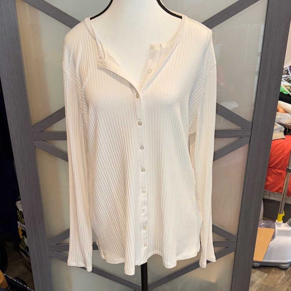 Abercrombie & Fitch Cream Button Down Shirt